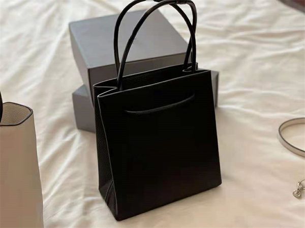 personalized compact paper bags bag 2021 ladies luxury quality shoulder fashion all-match messenger handbags handbag purse casual simple and
personalized compact paper bags bag 2021 ladies luxury quality shoulder fashion all-match messenger handbags handbag purse casual simple and