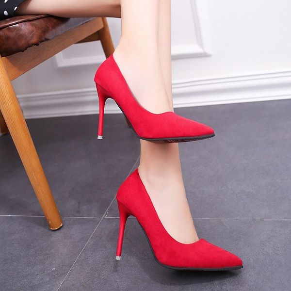 dress shoes spring and autumn women's gaogen glossy studs fine with wedding high-heeled, Black
dress shoes spring and autumn women's gaogen glossy studs fine with wedding high-heeled, Black