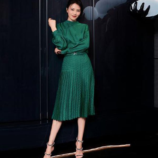 designer 2021 spring autumn new women's vintage fashion party elegant chic midi long sleeve print pleated dress tgcr, Black;gray
designer 2021 spring autumn new women's vintage fashion party elegant chic midi long sleeve print pleated dress tgcr, Black;gray