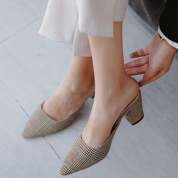 slippers tangnest 2021 summer mules women high square heels gingham outside stretch fabric pointed toe casual shoes xwt1621, Black
slippers tangnest 2021 summer mules women high square heels gingham outside stretch fabric pointed toe casual shoes xwt1621, Black
