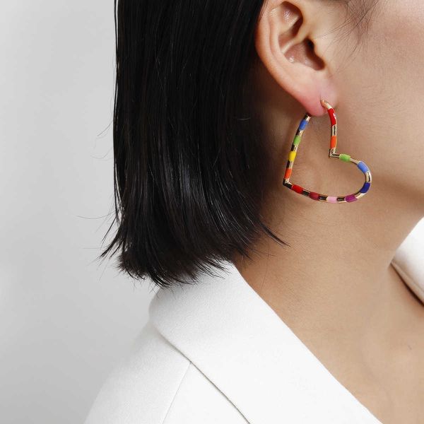 jewelry heart-shaped stripe spiral fashion simple new personality color resin earrings for women, Silver
jewelry heart-shaped stripe spiral fashion simple new personality color resin earrings for women, Silver