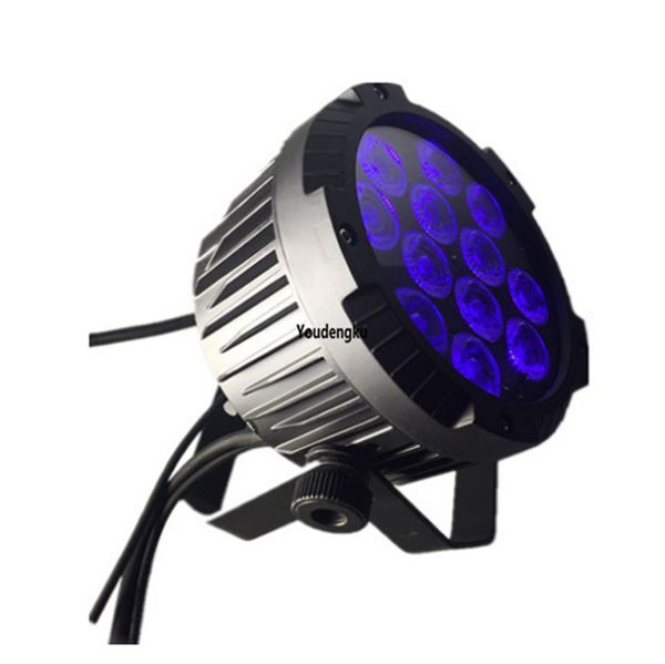 8pcs 2021 5in1 flat indoor led par can 12x15w rgbwa led wash par stage lights for disco theater concert party show
8pcs 2021 5in1 flat indoor led par can 12x15w rgbwa led wash par stage lights for disco theater concert party show