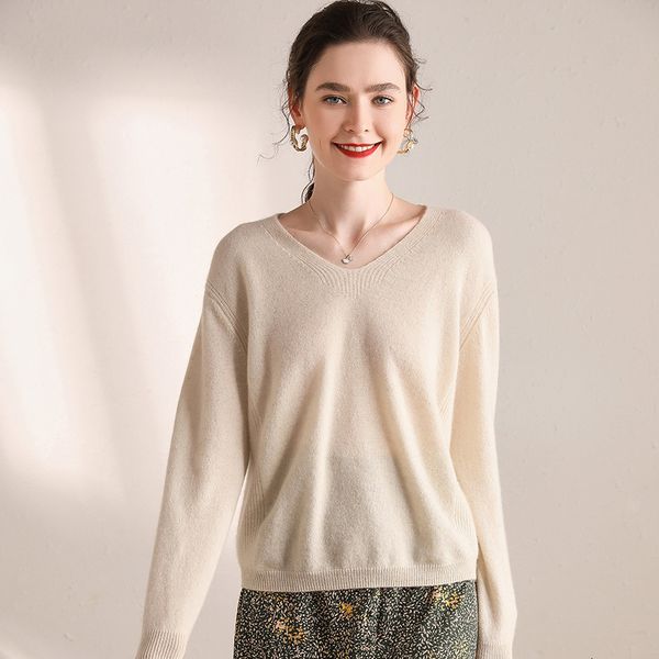 2021 new female sleeveless v-neck long sleeves thickening women knit pullover autumn winter warm sweater 100% cashmere zz5i, White;black
2021 new female sleeveless v-neck long sleeves thickening women knit pullover autumn winter warm sweater 100% cashmere zz5i, White;black