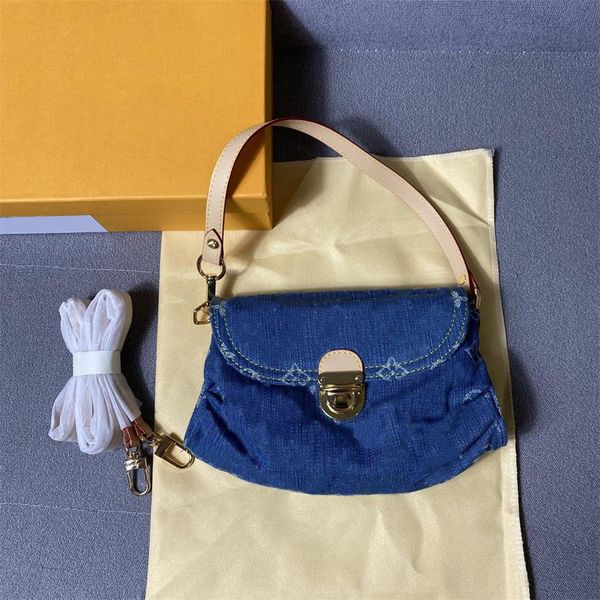 2021 new selling designer luxury handbags canvas classic printing fashion trend ladies handbag wallet mobile phone bag
2021 new selling designer luxury handbags canvas classic printing fashion trend ladies handbag wallet mobile phone bag