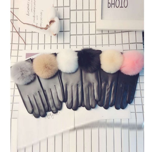 gloves leather female autumn and winter real fur ball touch screen cute plush thickened imitation sheepskin pattern, Blue;gray
gloves leather female autumn and winter real fur ball touch screen cute plush thickened imitation sheepskin pattern, Blue;gray