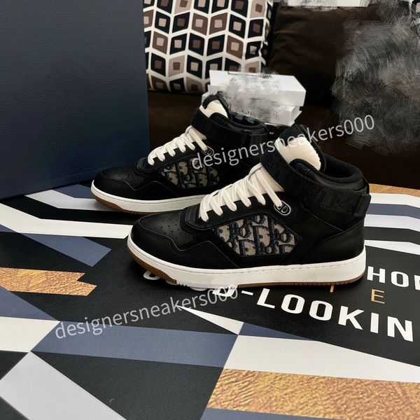 2021 autumn and winter ladies 35-41 casual ankle boots thick-soled fashion classic high-quality super star shoes large hd211208, Black
2021 autumn and winter ladies 35-41 casual ankle boots thick-soled fashion classic high-quality super star shoes large hd211208, Black