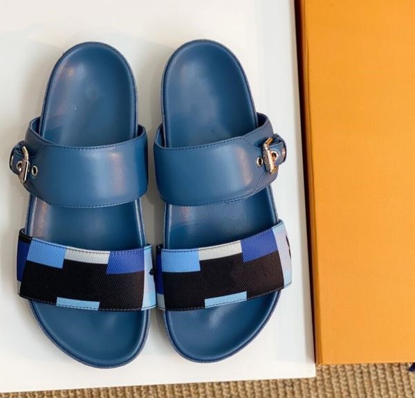 women's blue slippers sheepskin leather edging classic plaid printing sandals fashionable comfortable flat sliper, Black
women's blue slippers sheepskin leather edging classic plaid printing sandals fashionable comfortable flat sliper, Black