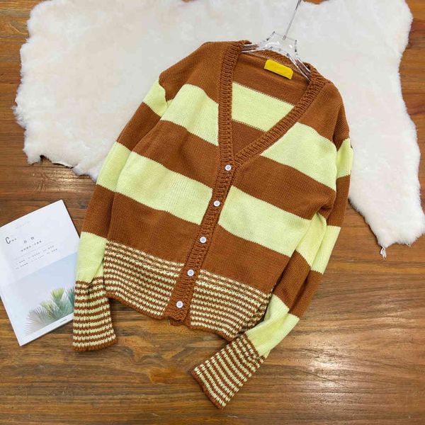 confirmed 21 autumn tide br gb stripe loose lazy sweater coat with exquisite workmanship soft and comfortable fabric, White;black
confirmed 21 autumn tide br gb stripe loose lazy sweater coat with exquisite workmanship soft and comfortable fabric, White;black