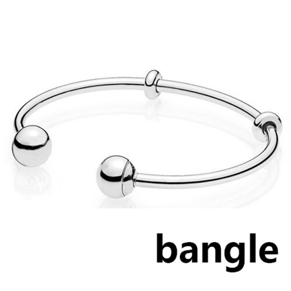 2021 new 100% 925 sterling silver 596477 classic bracelet clear cz charm bead fit diy original fashion bracelets factory wholesale jewelry g, Golden;silver
2021 new 100% 925 sterling silver 596477 classic bracelet clear cz charm bead fit diy original fashion bracelets factory wholesale jewelry g, Golden;silver