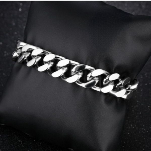 cuban chain bracelet for men women, stainless steel chunky wristband hip hop style jewelry curb link bracelets width 10/12/14mm, length 20.5, Black
cuban chain bracelet for men women, stainless steel chunky wristband hip hop style jewelry curb link bracelets width 10/12/14mm, length 20.5, Black