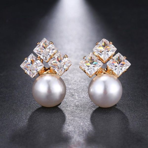 stud ekopdee elegant classic wedding jewelry for women simulated pearl cubic zirconia earrings 2021 trendy female zircon earring, Golden;silver
stud ekopdee elegant classic wedding jewelry for women simulated pearl cubic zirconia earrings 2021 trendy female zircon earring, Golden;silver