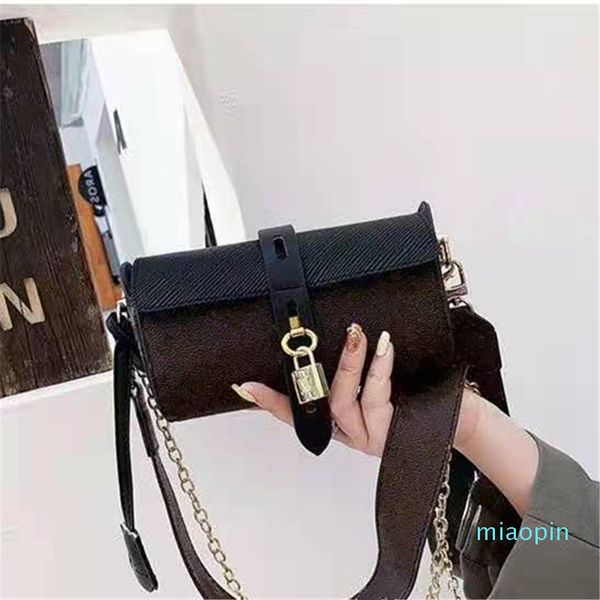 fashion women shoulder bags pu leather luxurys crossbody bag brown flower print totes handbag messager bags outdoor phone pouch
fashion women shoulder bags pu leather luxurys crossbody bag brown flower print totes handbag messager bags outdoor phone pouch