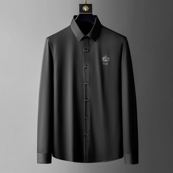 male 2021 spring luxury formal crown dress shirts casual business chemise homme streetwear social rrpr, White;black
male 2021 spring luxury formal crown dress shirts casual business chemise homme streetwear social rrpr, White;black