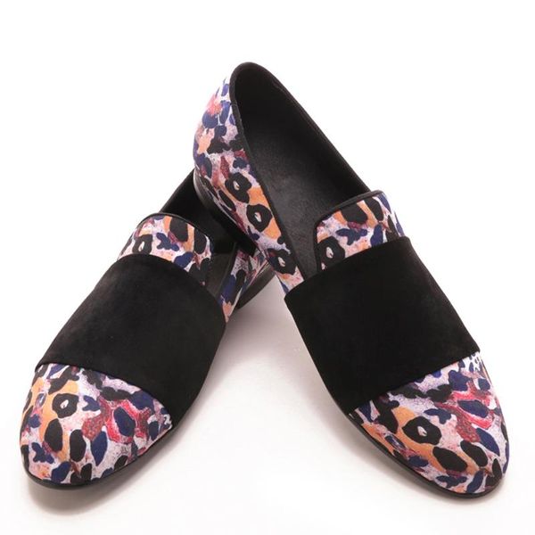 dress shoes luxury men's animal prints cotton fabric loafers with black suede strap casual style for party banquet and prom
dress shoes luxury men's animal prints cotton fabric loafers with black suede strap casual style for party banquet and prom
