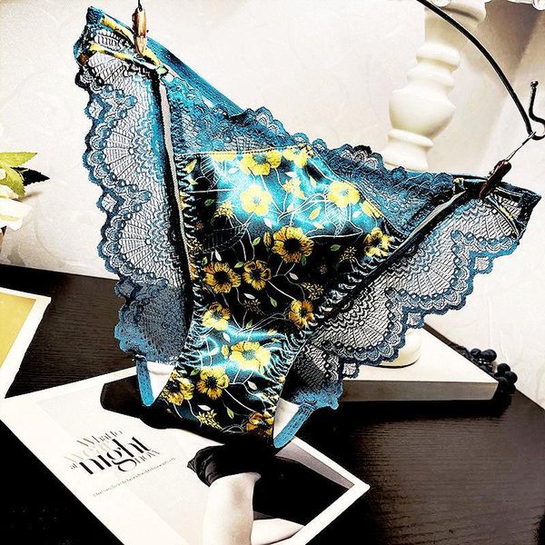 women's panties cute daisy underwear seamless sport briefs low waist female underpants hollow out panty lace lady lingerie, Black;pink
women's panties cute daisy underwear seamless sport briefs low waist female underpants hollow out panty lace lady lingerie, Black;pink