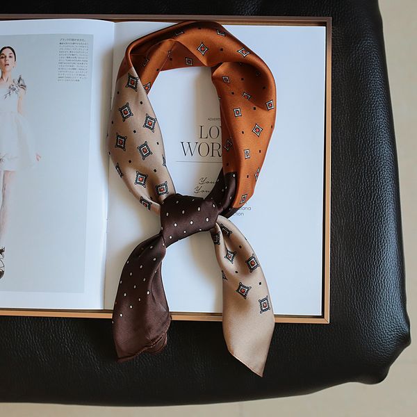 women's scarf luxury silk satin headscarf woman printed square 70cm shawl and wrpas scarfs for women scarf headband purse bag scarves, Blue;gray
women's scarf luxury silk satin headscarf woman printed square 70cm shawl and wrpas scarfs for women scarf headband purse bag scarves, Blue;gray