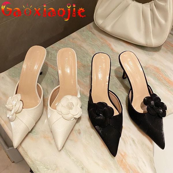 gaoxiaojie half slippers women 2021 summer fashion pointed high-heeled shoes high grade fabric appliques baotou career sandals, Black
gaoxiaojie half slippers women 2021 summer fashion pointed high-heeled shoes high grade fabric appliques baotou career sandals, Black