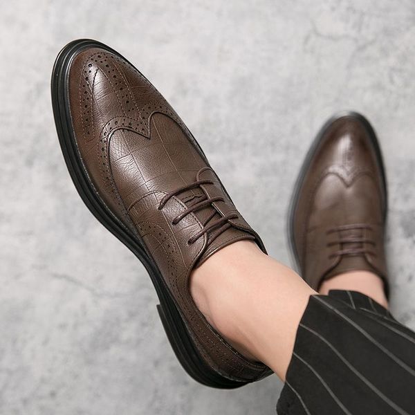dress shoes zsauan men brogue british casual male gentleman pu leather footwear semi-formal loafers thick sole, Black
dress shoes zsauan men brogue british casual male gentleman pu leather footwear semi-formal loafers thick sole, Black