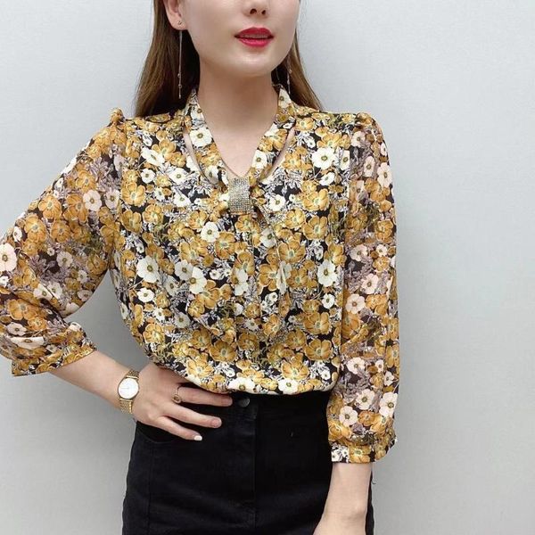 women's blouses & shirts blouse women shirt printed spring loose casual chiffon blusas mujer de moda, White
women's blouses & shirts blouse women shirt printed spring loose casual chiffon blusas mujer de moda, White