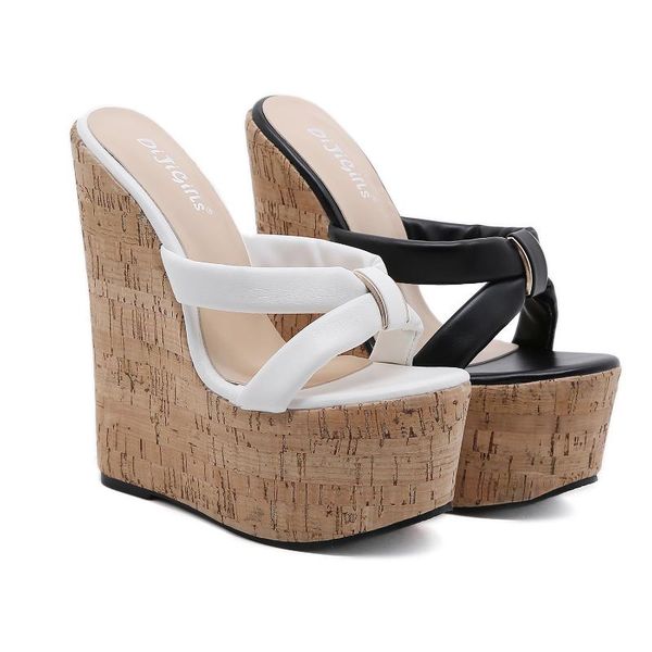 sandals 2021 fall high-heeled shoes slippers slope with heavy-bottomed open-toed female high heels spell color simple wild, Black
sandals 2021 fall high-heeled shoes slippers slope with heavy-bottomed open-toed female high heels spell color simple wild, Black