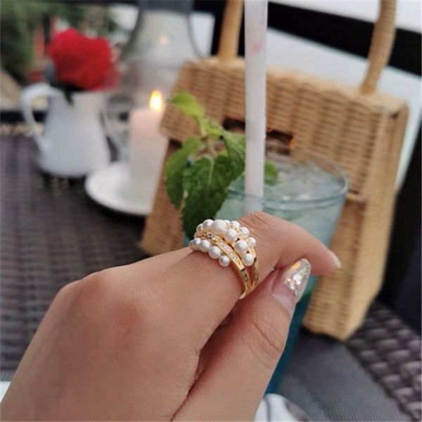 hbp fashion korean east gate lady style luxury high end net red micro inlaid with pearl ring copper material, Silver
hbp fashion korean east gate lady style luxury high end net red micro inlaid with pearl ring copper material, Silver