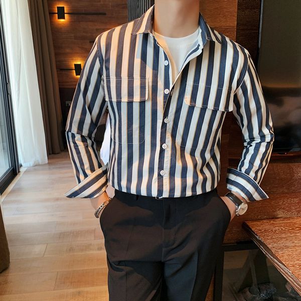 new korean spring long vertical stripes shirts for men's clothes 2021 fashion front pockets thin casual fit blouse homme sjme, White;black
new korean spring long vertical stripes shirts for men's clothes 2021 fashion front pockets thin casual fit blouse homme sjme, White;black