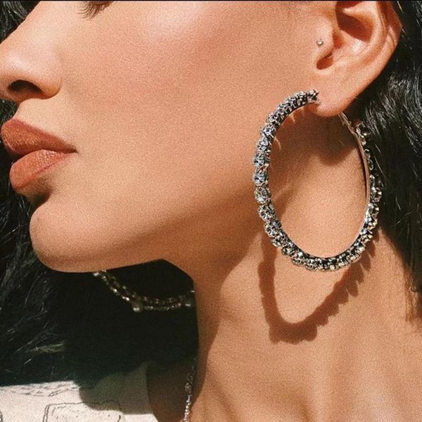 hoop & huggie fashion large round crystal earrings for women gold silver color shiny full rhinestones paved wedding jewelry, Golden;silver
hoop & huggie fashion large round crystal earrings for women gold silver color shiny full rhinestones paved wedding jewelry, Golden;silver
