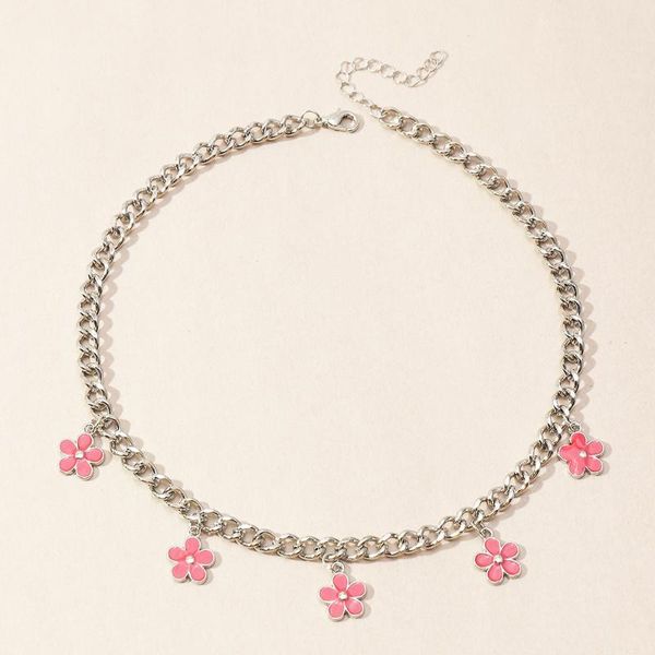 chokers cute small flower charm necklace clavicle chain for women teen girls silver color on the neck jewelry accessories 2021, Golden;silver
chokers cute small flower charm necklace clavicle chain for women teen girls silver color on the neck jewelry accessories 2021, Golden;silver