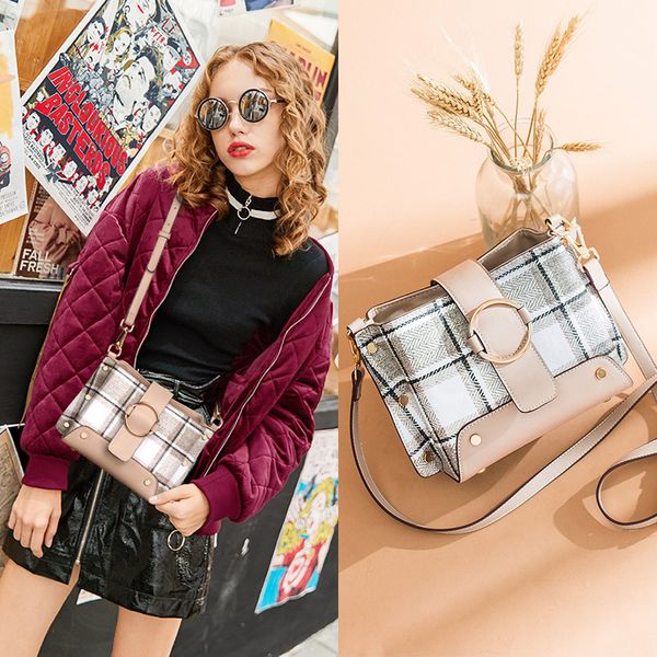 2021 new spring and summer foreign style versatile messenger women's bag fashion one shoulder ins bucket bag
2021 new spring and summer foreign style versatile messenger women's bag fashion one shoulder ins bucket bag