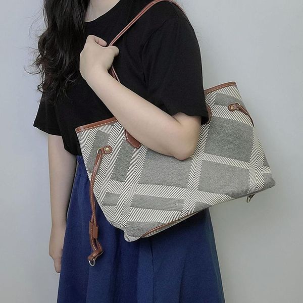 evening bags 2021 trend handbags luxury designer purses women geometric patterns shoulder canvas large capacity totes for
evening bags 2021 trend handbags luxury designer purses women geometric patterns shoulder canvas large capacity totes for