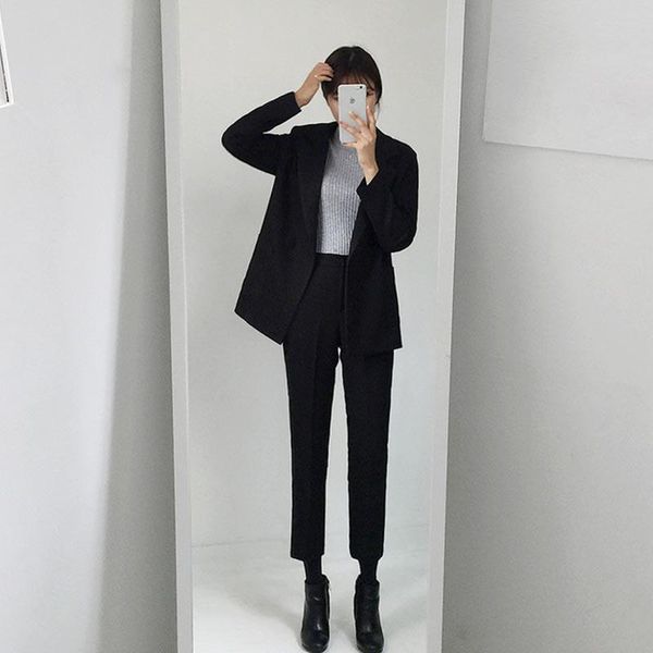women's tracksuits 2021 spring fashion small suit female leisure temperament loose thin jacket two sets, Gray
women's tracksuits 2021 spring fashion small suit female leisure temperament loose thin jacket two sets, Gray