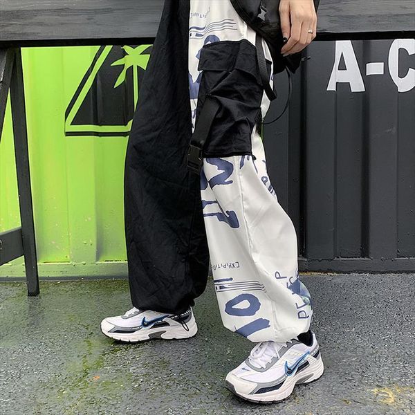 buckle belt ribbon pocket contrast women pants patchwork block graffiti print loose cargo jogger pant harajuku streetwear korean hiphop punk, Black;white
buckle belt ribbon pocket contrast women pants patchwork block graffiti print loose cargo jogger pant harajuku streetwear korean hiphop punk, Black;white
