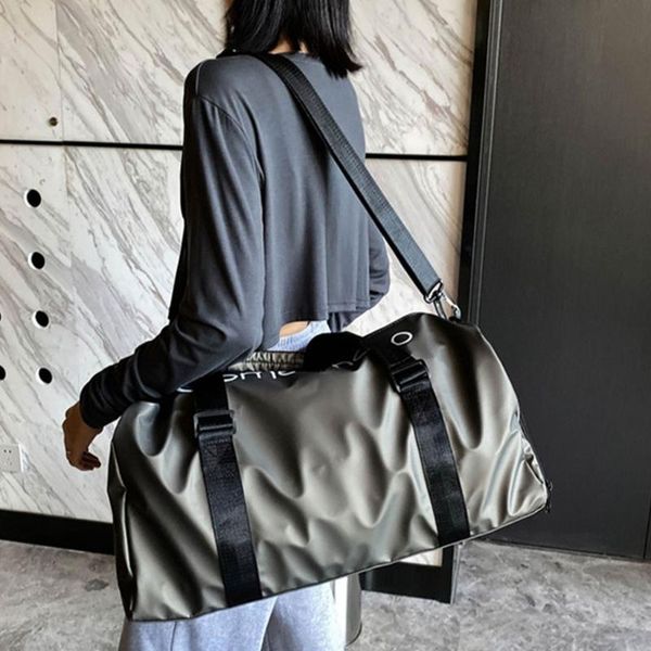 outdoor bags waterproof folding travel bag hand luggage for men and women fashion duffle storage
outdoor bags waterproof folding travel bag hand luggage for men and women fashion duffle storage