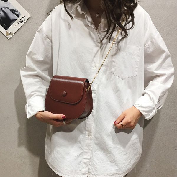 2020 new pu women bags wild solid color shoulder bag simple chain bag fashion ladies diagonal bag mini retro small bags, Black;red
2020 new pu women bags wild solid color shoulder bag simple chain bag fashion ladies diagonal bag mini retro small bags, Black;red