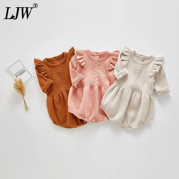 clothing sets 2021 spring and autumn triangular crawler baby girl bag fart clothes ruffled small flying sleeve knitted one-piece, White
clothing sets 2021 spring and autumn triangular crawler baby girl bag fart clothes ruffled small flying sleeve knitted one-piece, White