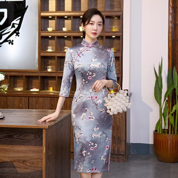 ethnic clothing gray novelty print flower women short cheongsam high split half sleeve wedding party gown elegant mandarin collar qipao, Red
ethnic clothing gray novelty print flower women short cheongsam high split half sleeve wedding party gown elegant mandarin collar qipao, Red