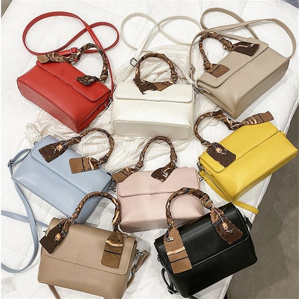 summer luxurys evaning shoulder bag women girls handbag totes letter designer pu crossbody messager bags flap outdoor purse phone pouch
summer luxurys evaning shoulder bag women girls handbag totes letter designer pu crossbody messager bags flap outdoor purse phone pouch