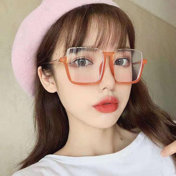 sunglasses fashion oversized retro half-frame anti-blue glasses female flat can outdoor anti-ultraviolet, White;black
sunglasses fashion oversized retro half-frame anti-blue glasses female flat can outdoor anti-ultraviolet, White;black