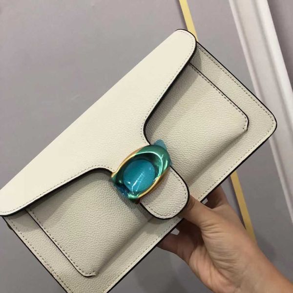 tabby tianwangsao kunling same style bag storage bags factory outlet shoulder versatile luxury hileng h6k8
tabby tianwangsao kunling same style bag storage bags factory outlet shoulder versatile luxury hileng h6k8