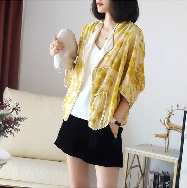 women's t-shirt chinese style buckle fashionable gold thread flocking silk jacquard loose 2021 spring and summer clothing, White
women's t-shirt chinese style buckle fashionable gold thread flocking silk jacquard loose 2021 spring and summer clothing, White