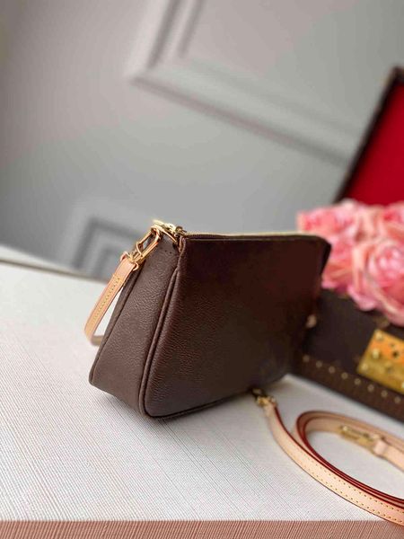 2021 pochette bags designer l marc snapsmulti mini akend onthego p woman telfar bag tb hanghhangbag classic fashion letter, Black
2021 pochette bags designer l marc snapsmulti mini akend onthego p woman telfar bag tb hanghhangbag classic fashion letter, Black