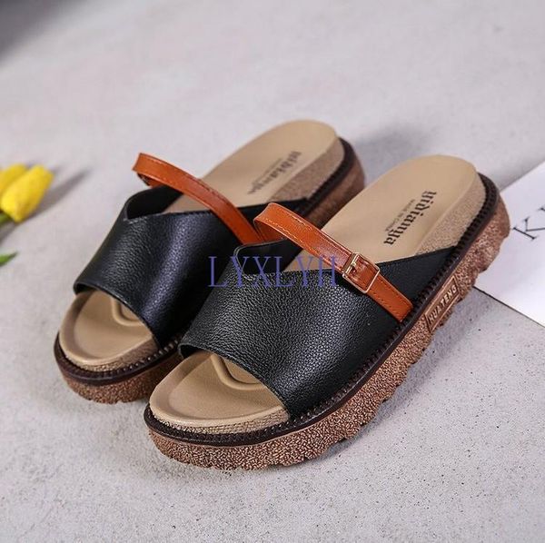 fashion new women's slippers casual simple shoe upper buckle design trend outer wear thick-soled women's slippers 2021, Black
fashion new women's slippers casual simple shoe upper buckle design trend outer wear thick-soled women's slippers 2021, Black