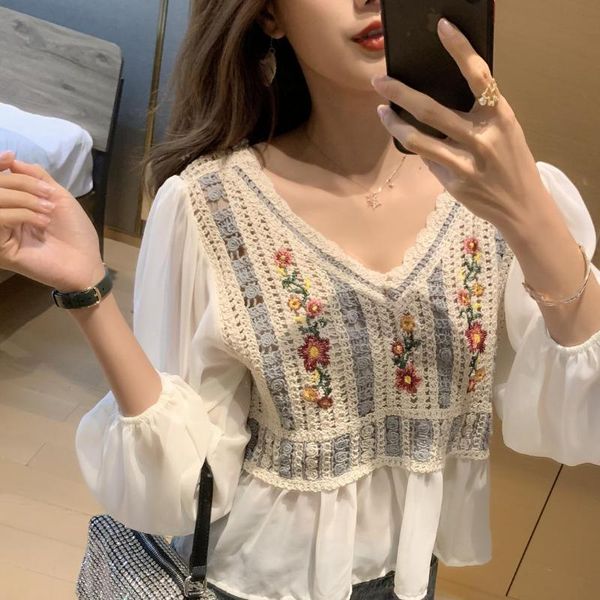 women's t-shirt embroidered shirt female design sense niche 2021 spring and autumn v-neck long-sleeved hollow, White
women's t-shirt embroidered shirt female design sense niche 2021 spring and autumn v-neck long-sleeved hollow, White