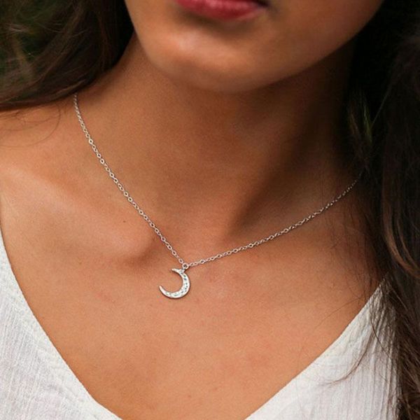 pendant necklaces simple vintage crescent moon choker for women chains fashion clavicle necklace jewelry gift yn1023, Silver
pendant necklaces simple vintage crescent moon choker for women chains fashion clavicle necklace jewelry gift yn1023, Silver