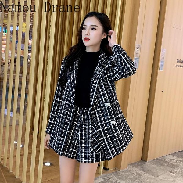 women's tracksuits suit 2021 tweed temperament small fragrance jacket high waist shorts two-piece biker 2 piece set, Gray
women's tracksuits suit 2021 tweed temperament small fragrance jacket high waist shorts two-piece biker 2 piece set, Gray
