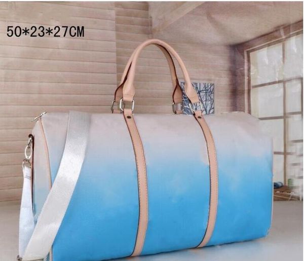 2021 fashion printed cloud designer men women travel bag duffle bag, leather luggage handbags large capacity sport 50cm
2021 fashion printed cloud designer men women travel bag duffle bag, leather luggage handbags large capacity sport 50cm