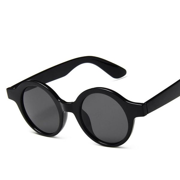 sunglasses round frame women metal hinge prince lens retro eyeglasses men outdoor driving glasses, White;black
sunglasses round frame women metal hinge prince lens retro eyeglasses men outdoor driving glasses, White;black