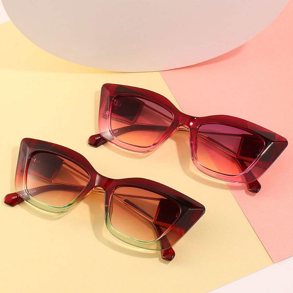 new modern women cat eye sunglasses thick style frame with special bridge design legs fashion lady eyewear, White;black
new modern women cat eye sunglasses thick style frame with special bridge design legs fashion lady eyewear, White;black