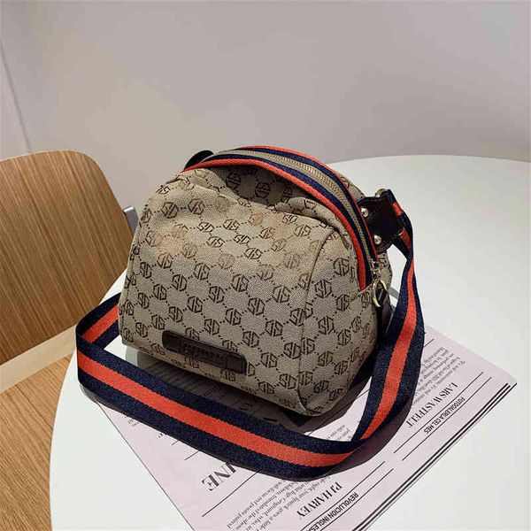 2022 factory outlet online new fashion luxury handbags classic bag for women crossbody shoulder make designer lady hanging, Blue;pink
2022 factory outlet online new fashion luxury handbags classic bag for women crossbody shoulder make designer lady hanging, Blue;pink