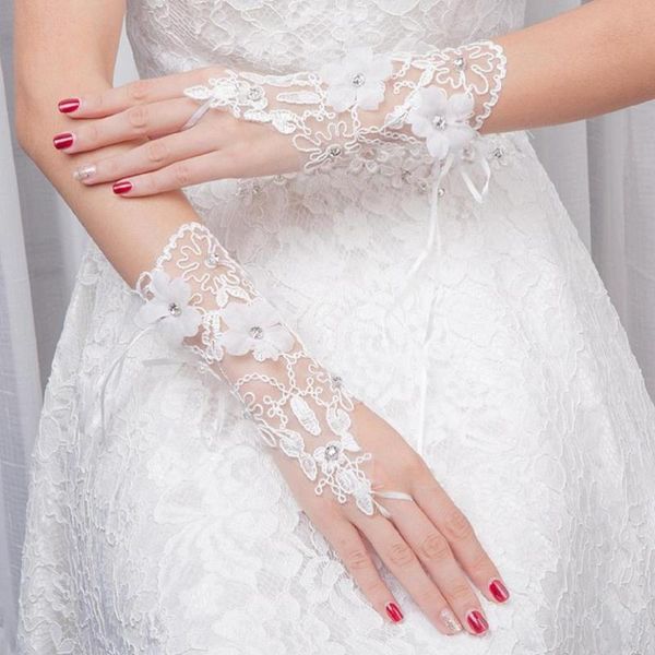 bridal gloves 2021 beautiful lace crystal wedding fast glove, White
bridal gloves 2021 beautiful lace crystal wedding fast glove, White